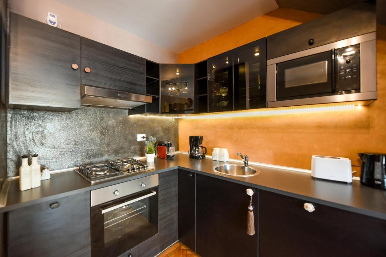 Spectacular Views & Modern Comfort: Your Dream Duplex In Central Bucharest Leilighet Eksteriør bilde